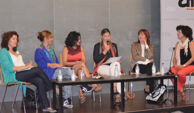 Mesa de debate del IV Encuentro de Mujeres de CHA.