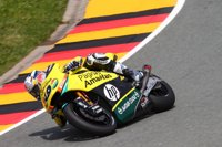 Viñales triunfa y Rabat se afianza en el liderato de Moto2