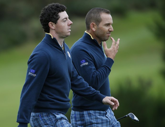 Rory McIlroy con Sergio García entrenando para la Ryder