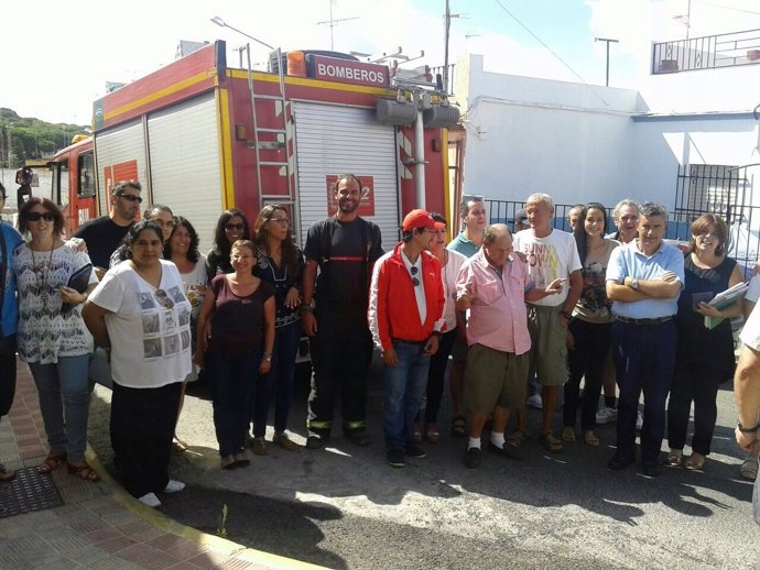 Los bomebos de Alcalá de Guadaíra realizan también colaboraciones solidarias. 