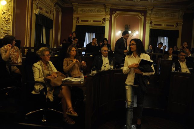 Los ediles del BNG abandonan el pleno municipal de Ourense