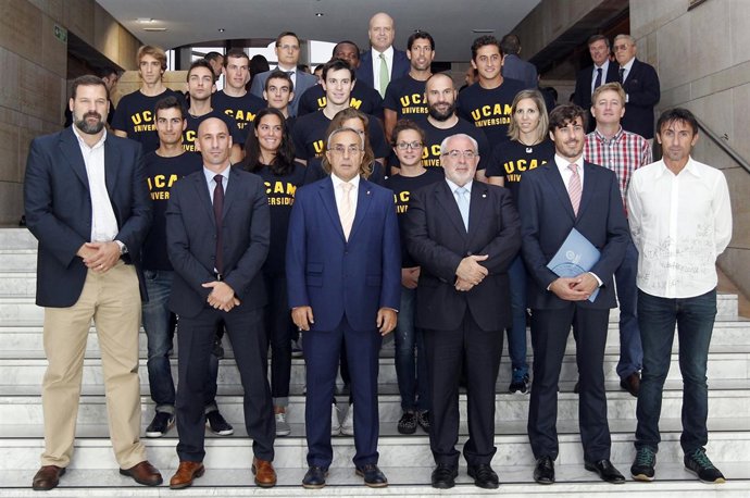 Deportistas que fichan por la UCAM