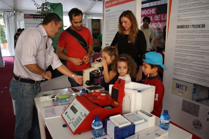 Actividad de la UJA durante La Noche Europea de Ios Investigadores