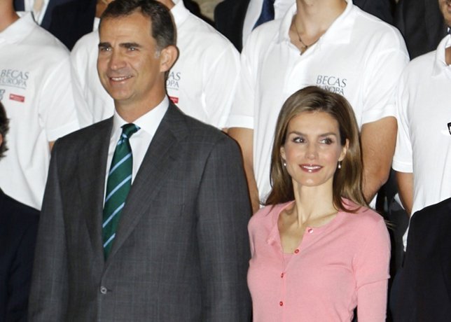 Reyes en las becas fundación Universidad Francisco de Victoria