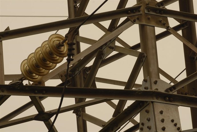 Recursos Electricidad. Tendido Eléctrico