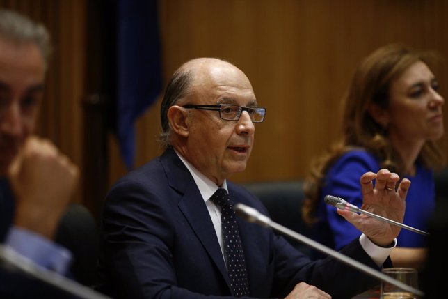 Presentación de Presupuestos 2015, Cristóbal Montoro y Fernández Currás