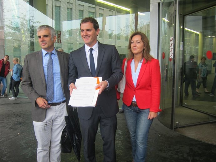 Carlos Carrizosa, Albert Rivera,Carina Mejías (C's)