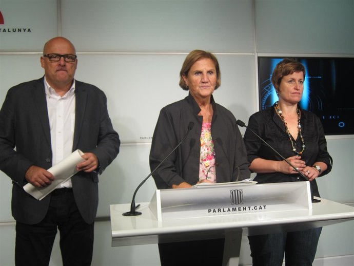 Lluís Corominas (CDC) Núria de Gispert (pta.Parlament) Anna Simó (ERC)