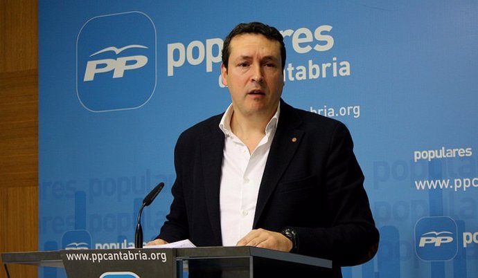 El diputado del PP Iñigo Fernández