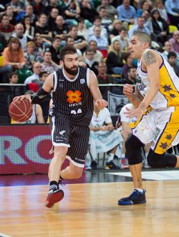 Konstantinos Vasileiadis Uxue Bilbao Basket   Blancos de Rueda Valladolid