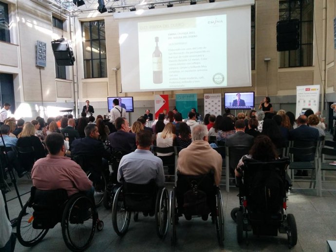 Enoturismo accesible para personas con discapacidad