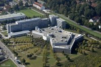 Amadeus cae un 2,6% en Bolsa en su vuelta al parqué