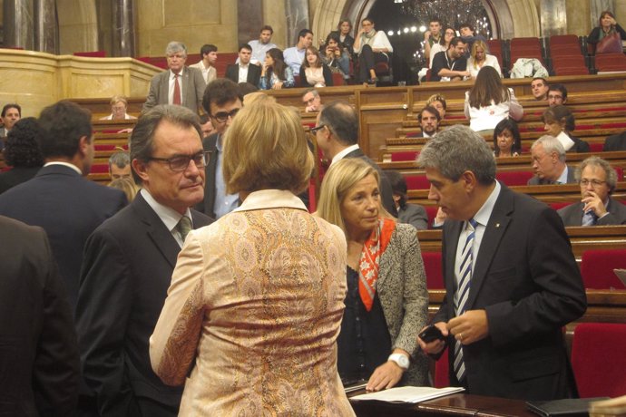Pleno en el Parlament Mas y Gispert