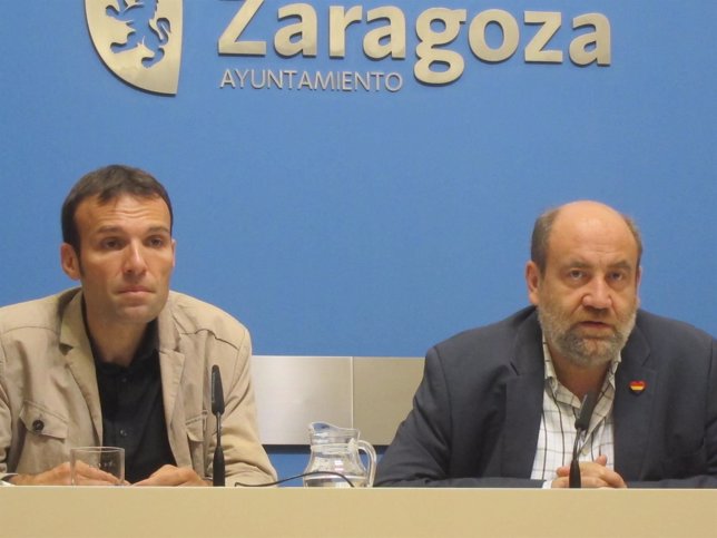 El concejal de IU, Pablo Muñoz y el portavoz, José Manuel Alonso