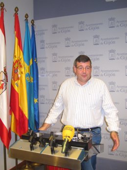 Santiago Martínez Argüelles, portavoz grupo municipal socialista de Gijón