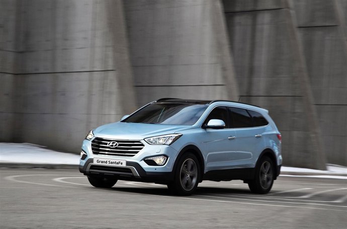 Hyundai Grand Santa Fe