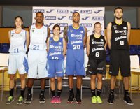 Tuenti Móvil Estudiantes apuesta por el azul, el celeste y el negro para sus tres equipaciones