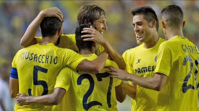 El Villarreal celebra el gol en la Europa League