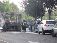 El Ayuntamiento destaca que todos los autobuses "cumplen con las garantías legales e inspecciones"