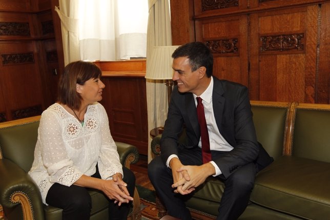 Sánchez y Armengol reunidos en Madrid