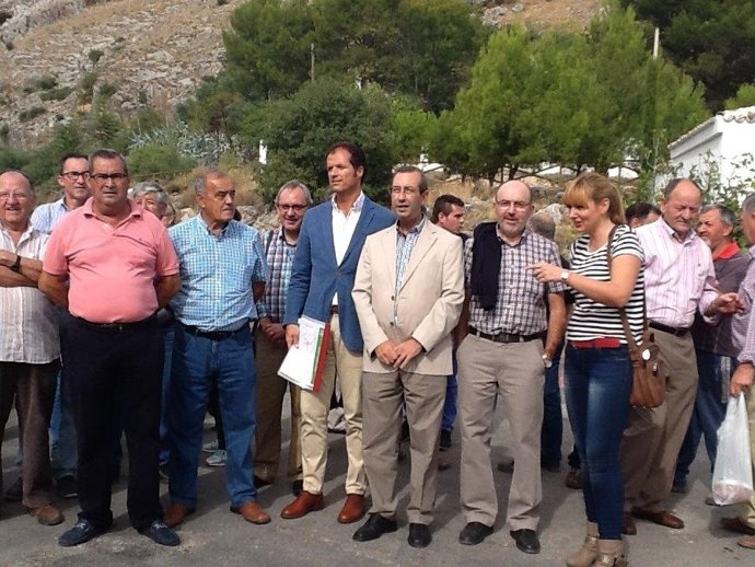 Anuncio de obras en la intersección Cristo del Arroz