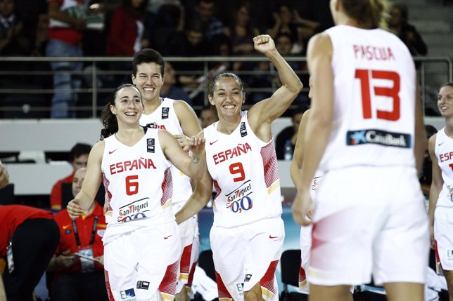 Laia Palau capitana de la selección española femenina de baloncesto