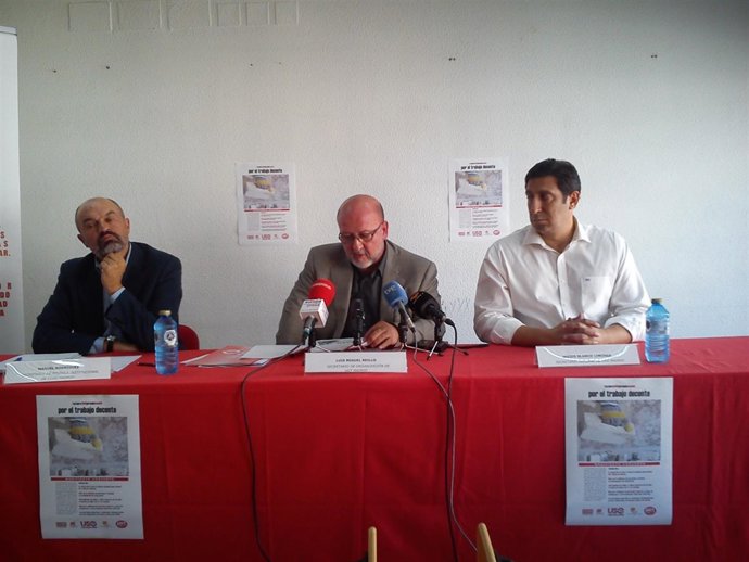 Luis Miguel Reillo con representantes de CC.OO y USO
