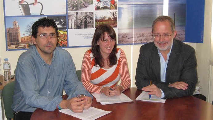 Los concejales del Grupo Municipal de Izquierda Unida en el Ayuntamiento