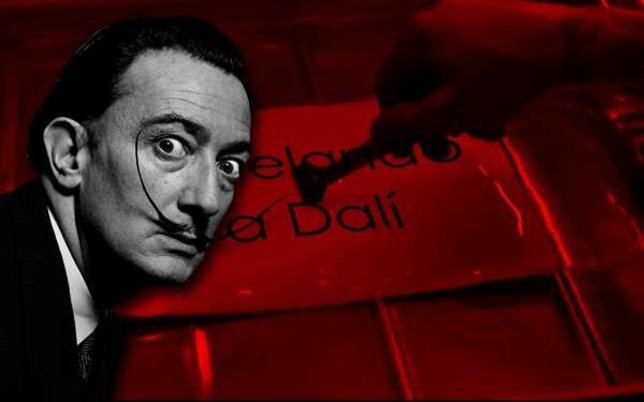 Revelando a Dalí