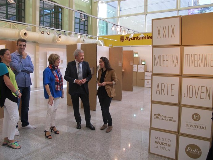 Del Río inaugura la muestra de Arte Joven