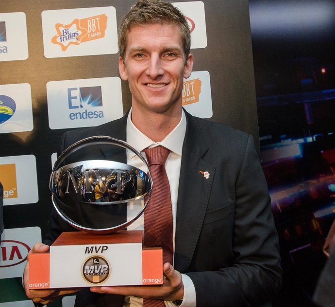 Justin Doellman en la presentación de los playoffs en la FEB