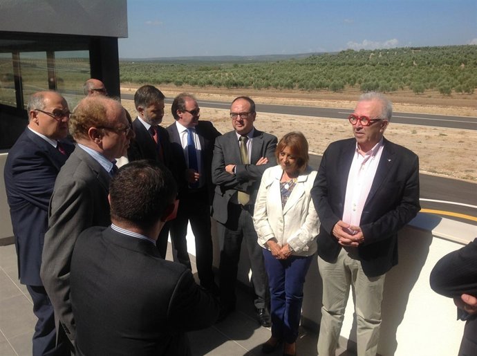 Sánchez Maldonado, en su visita al centro Atlas.