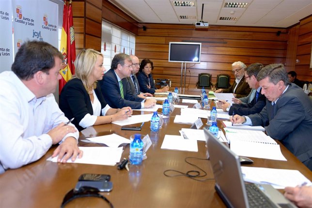 Silván preside la reunión 