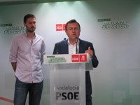 PSOE-A exige a Moreno "retirar sus acusaciones o demostrarlas ante un juez"