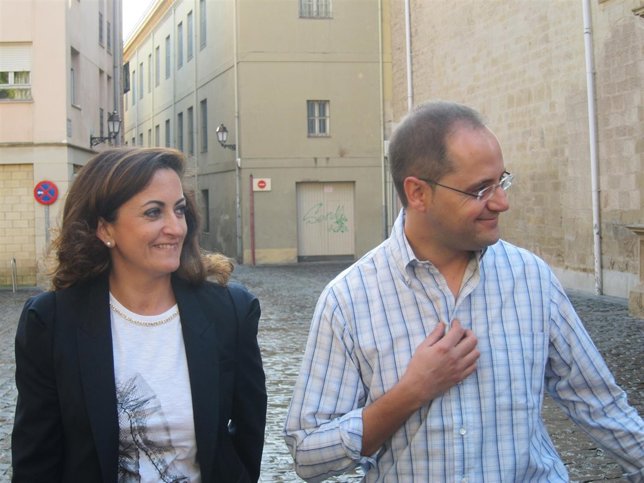 Concha Andreu y César Luena