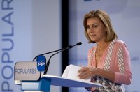 Cospedal tilda de "barbaridad" la idea de Pedro Sánchez de que sobra el Ministerio de Defensa