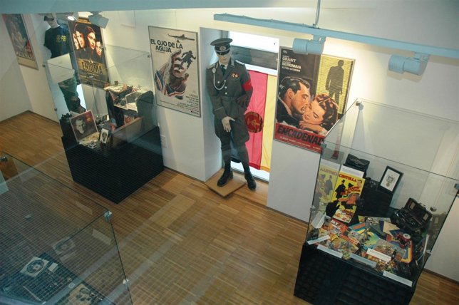 Vitrinas del Museo del Espía