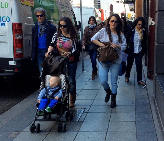 Bebé, familia, gente, calle 