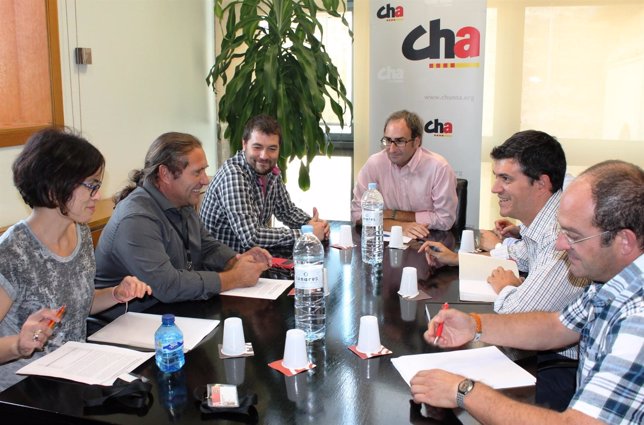 Reunión del eurodiputado Jordi Sebastià con representantes de UAGA.