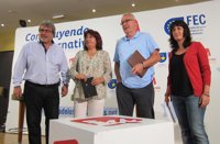 Cayo Lara considera que la democracia "nunca puede tener miedo" e insta a Rajoy y a Mas a llegar a un acuerdo