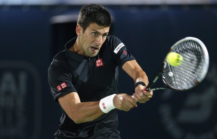 Novak Djokovic en el torneo de Dubai