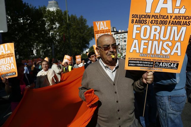 Afectados de Forum, Afinsa y Arte y Naturaleza protestan