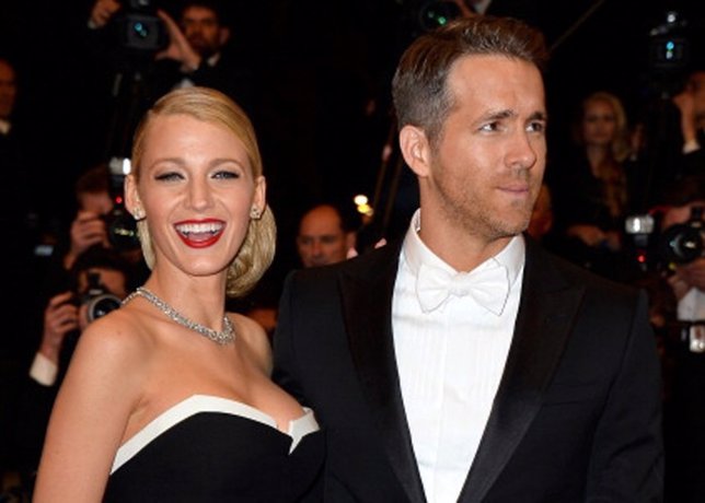 CANNES, FRANCE - MAY 16:  Actors Blake Lively (L) and Ryan Reynolds attend the 