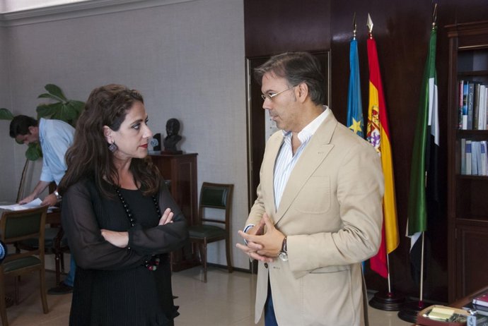 Reunión Muñoz y Pizarro