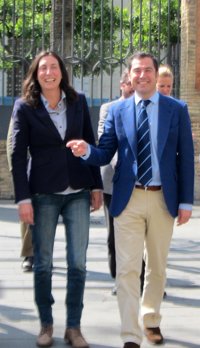 López Gabarro dejará el Parlamento y seguirá como alcaldesa de Valverde