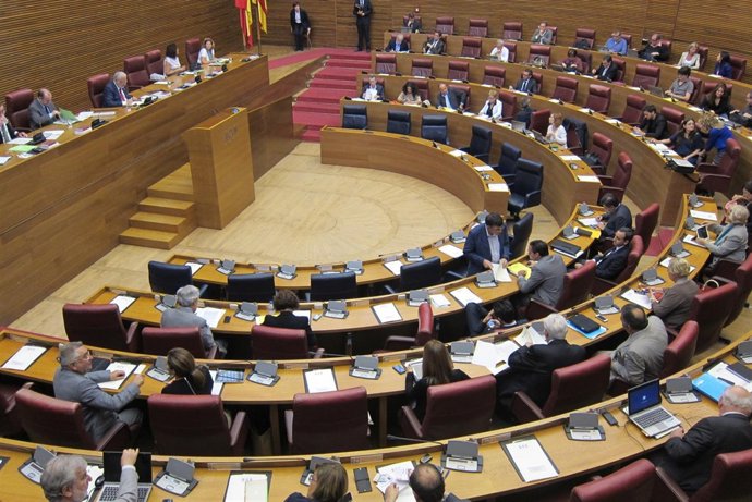 Pleno de las Corts. Archivo