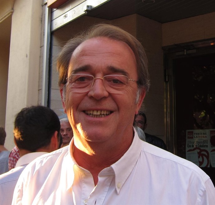 Carlos Pérez Anadón