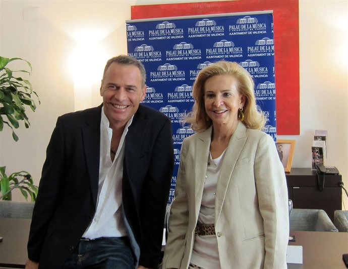 Carlos Lozano y Mayrén Beneyto en el Palau de la Música.