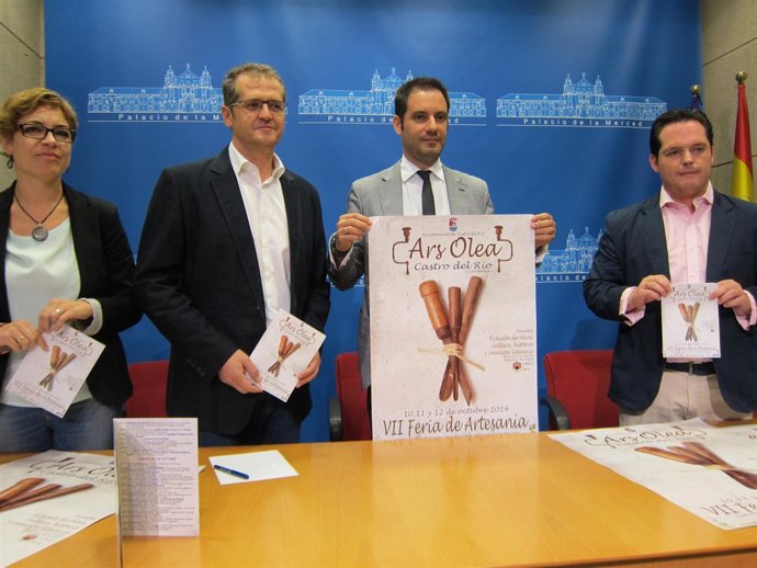 Caravaca y Criado (centro), entre Ruz y Torralbo