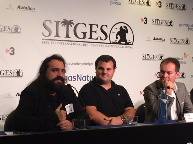 El autor C.Molinero, el poductor A.Guerra y el autor J.Sierra